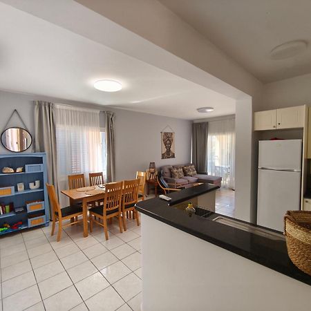 Апартаменты Paphos-Limnaria Garden Экстерьер фото